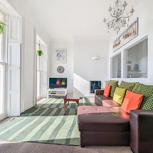  Apartment Marine Parade Sea View - By Lets United Kingdom